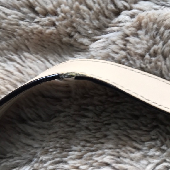 Michael Kors purse - Picture 4 of 6